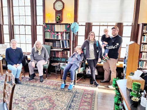 Lincoln Memorial Public Library